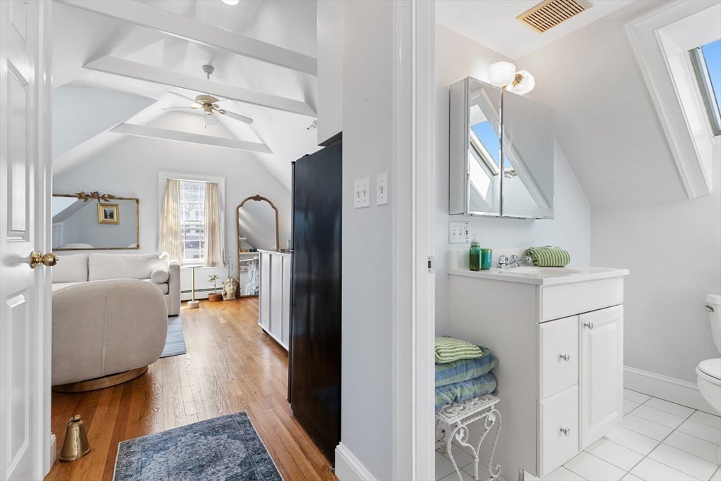3 Circle Street #3, Marblehead, MA Photo #16