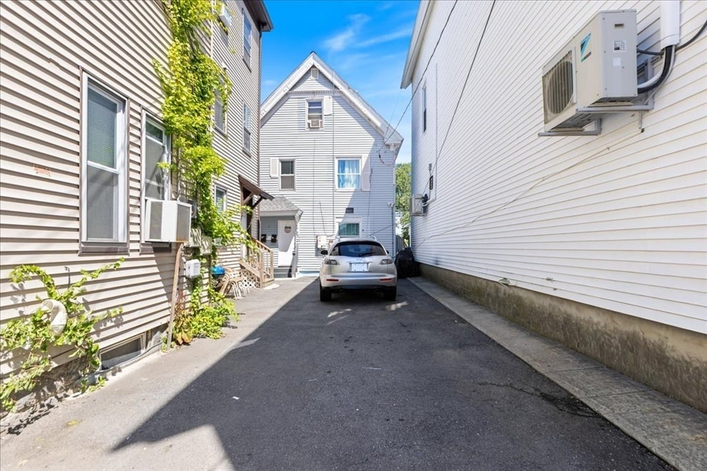 11-13 Center St, Methuen, MA, 11-13 Center St, Methuen, MA Photo #23