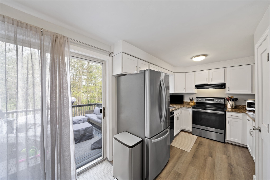 46 Sharron Dr 46