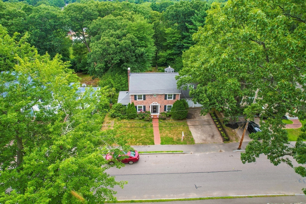 165 Storrs Ave