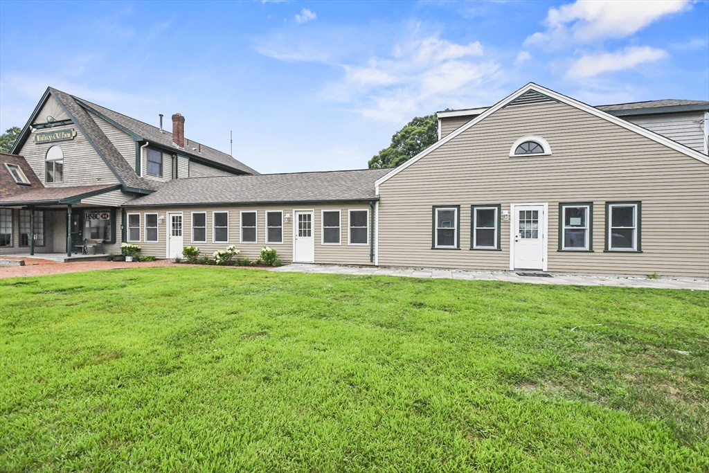 462 Winthrop St 2
