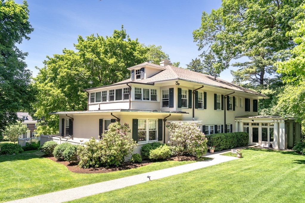 66 Beaumont Ave