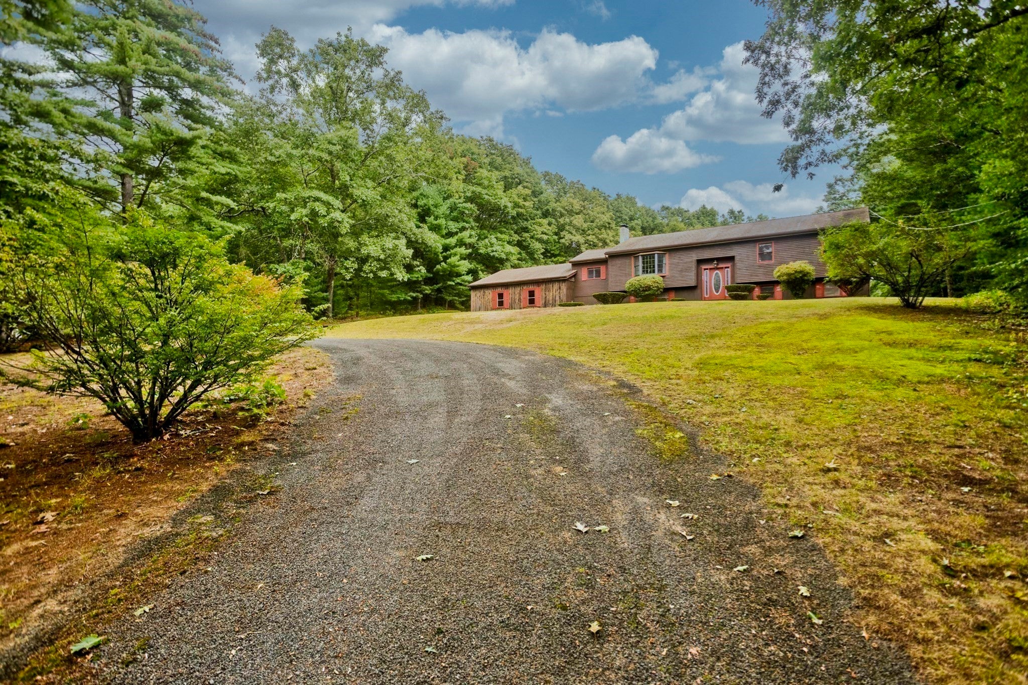 61 Randall Rd, Montague, MA, 61 Randall Rd, Montague, MA Photo #3