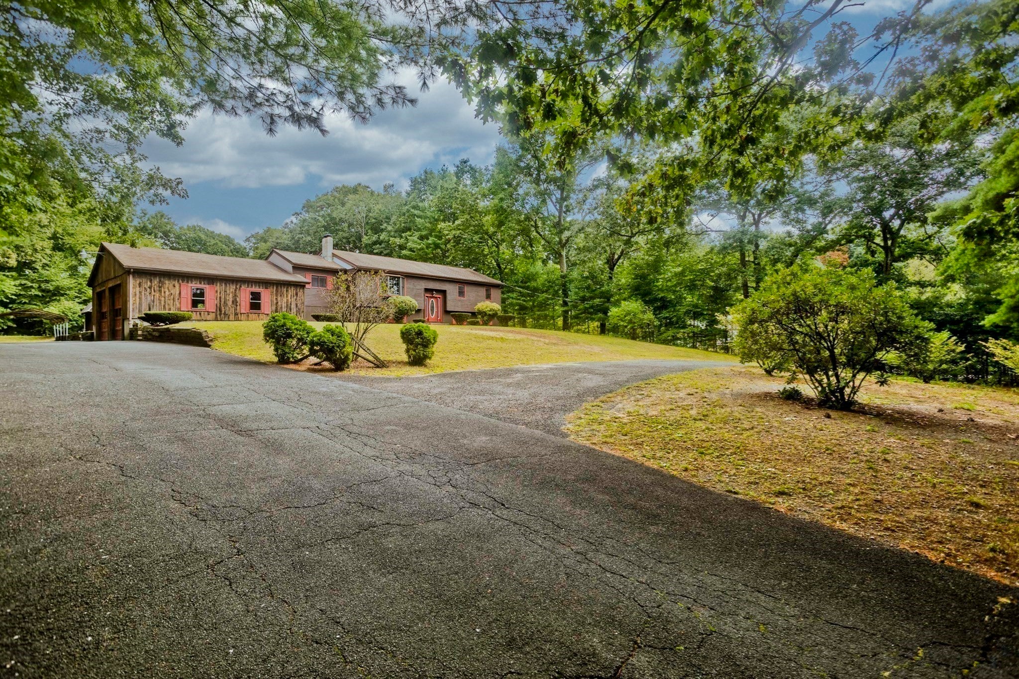 61 Randall Rd, Montague, MA, 61 Randall Rd, Montague, MA Photo #4