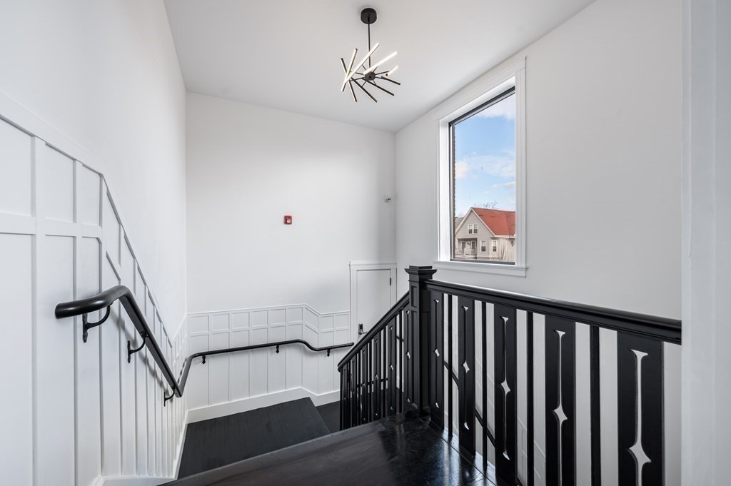 536 Broadway