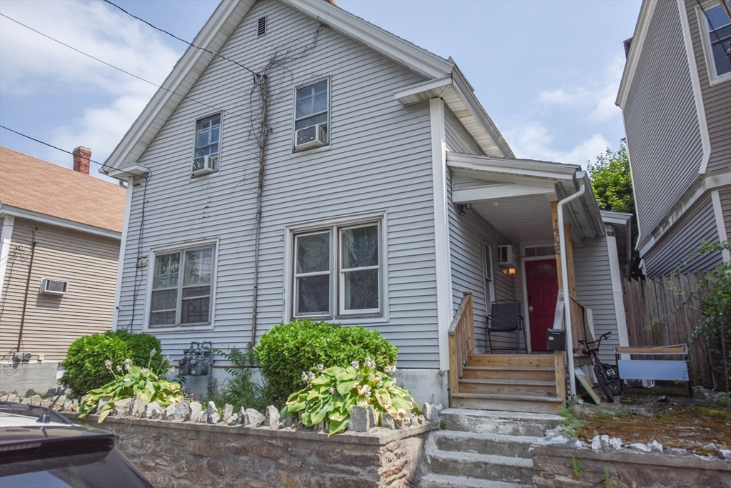406-408 Lowell Street