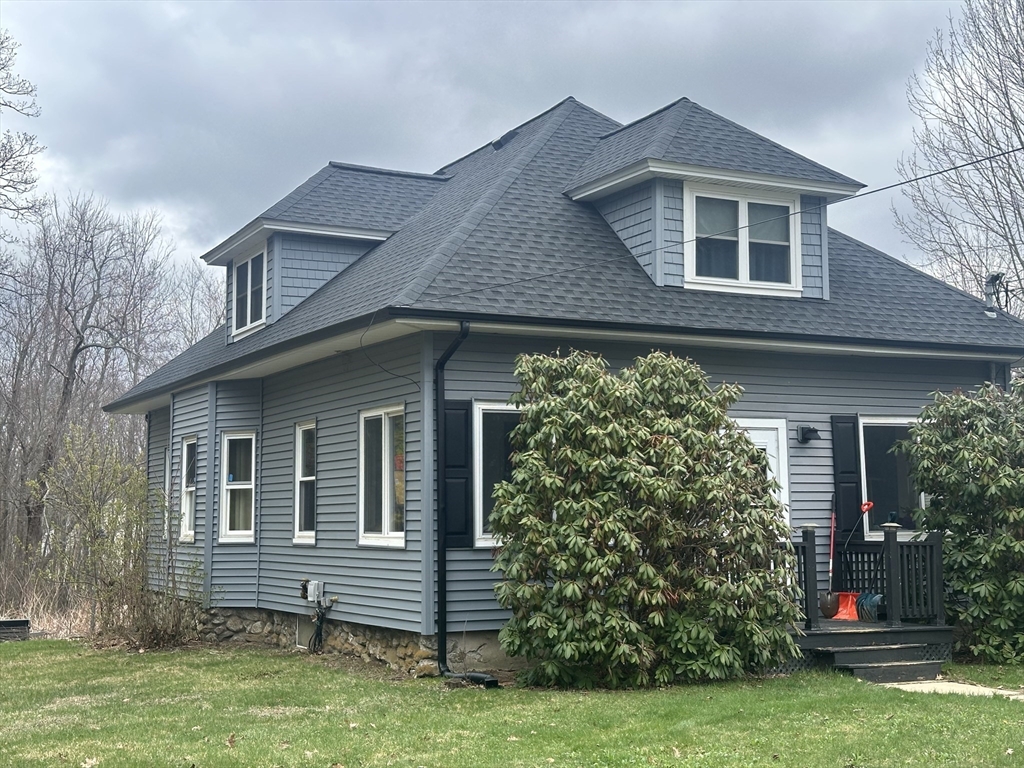 41 Maple Ave