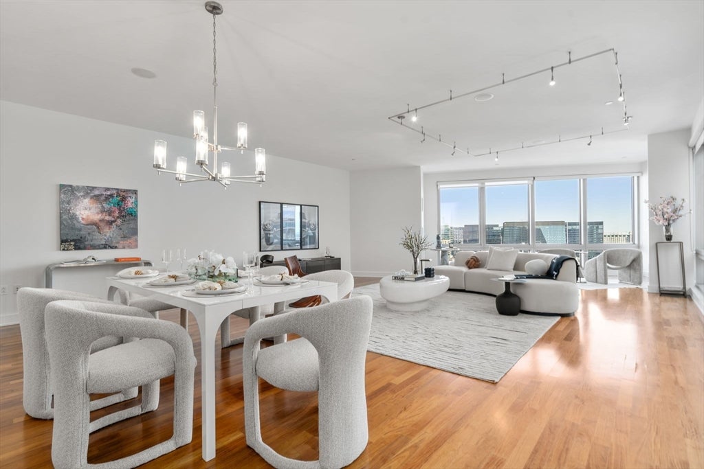 500 Atlantic Ave #18P Floor 18