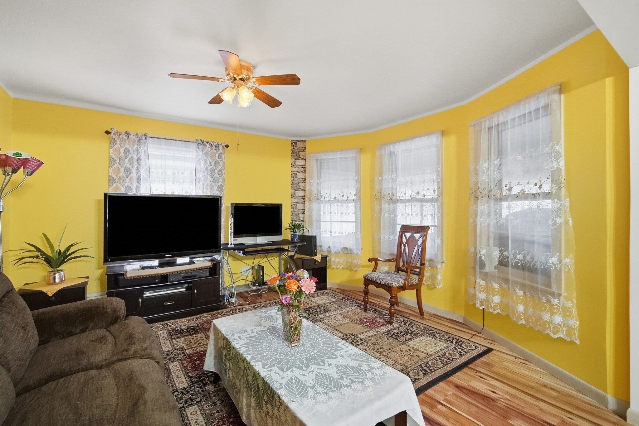 96 Stewart St, Chicopee, MA, 96 Stewart St, Chicopee, MA Photo #17