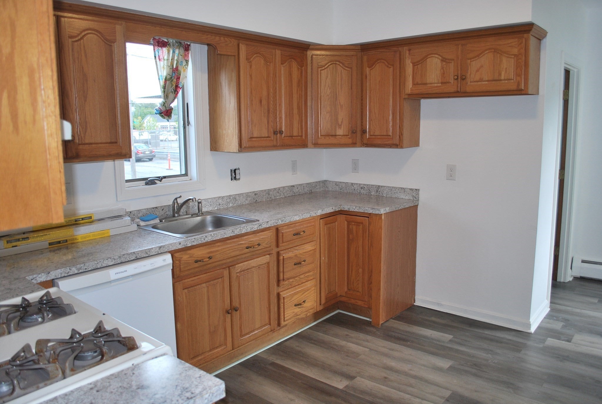 68 Hussey St #1, New Bedford, MA Photo #4