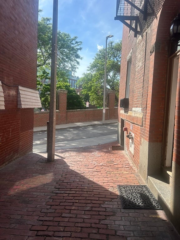 6 Cleveland PL #3, Boston, MA Photo #18