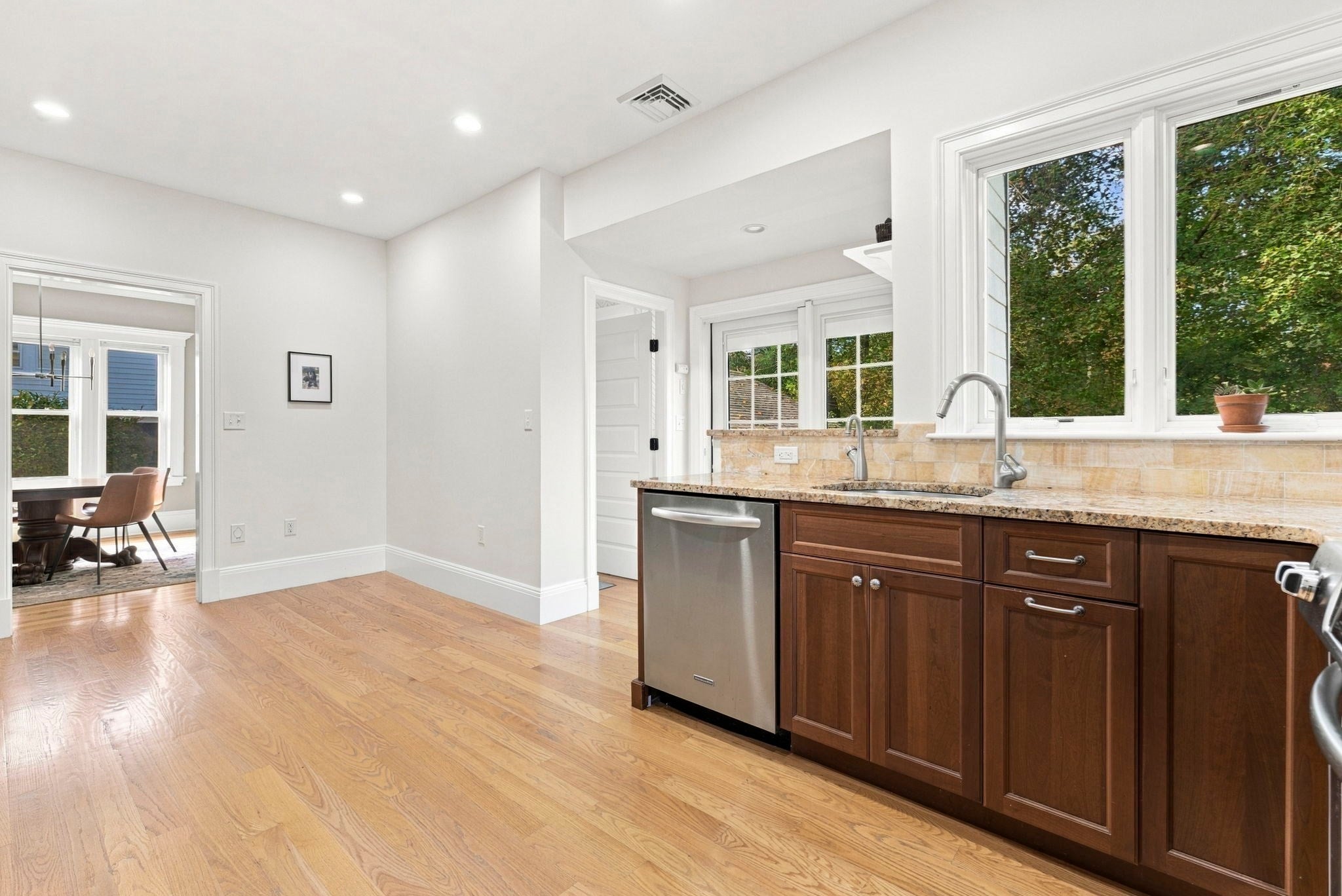 36 Renwick RD, Wakefield, MA Photo #14