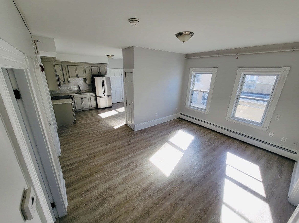 22-24 Main St #2, North Andover, MA Photo #11