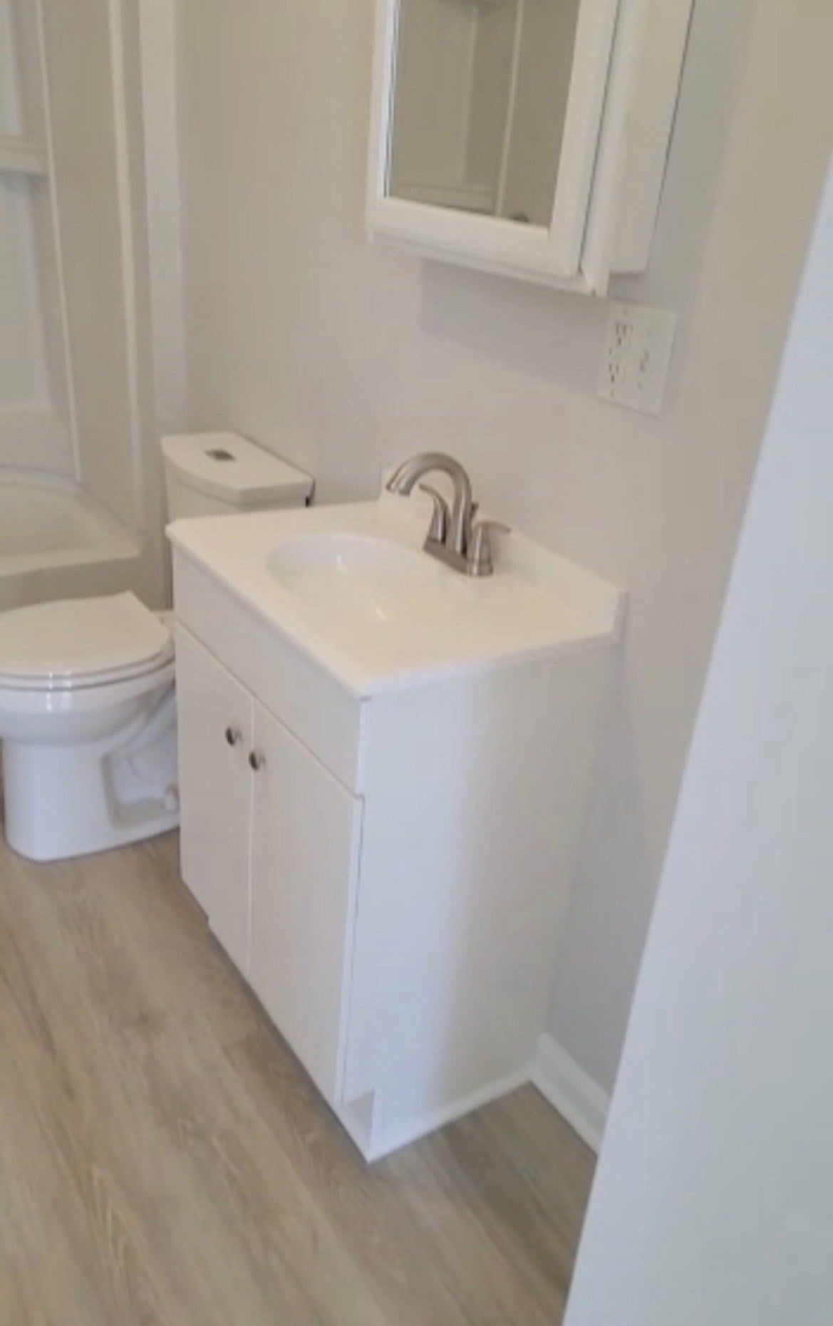 22-24 Main St #2, North Andover, MA Photo #7