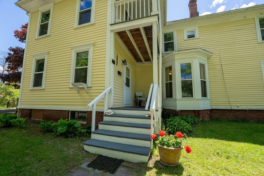 41-43 North Main ST, Northampton, MA Photo #6