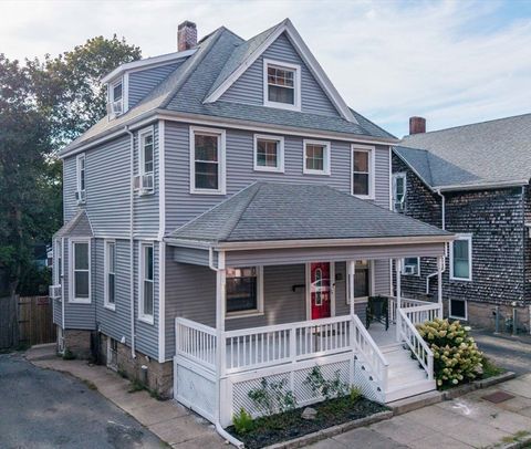 223 Ash St New Bedford MA 02740