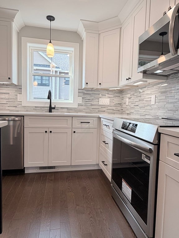9 Acton Rd 6