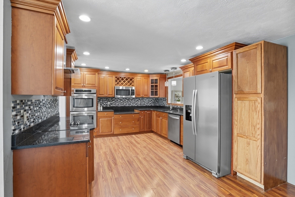 42 Fairmeadow Rd