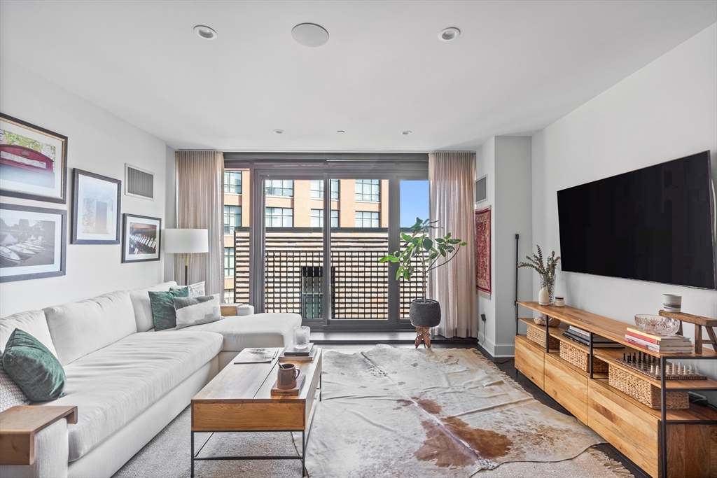 14 W Broadway 7D