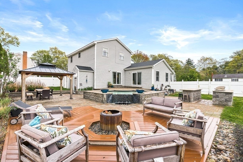 54 Mcdonald Rd, Wilmington, MA Photo #28