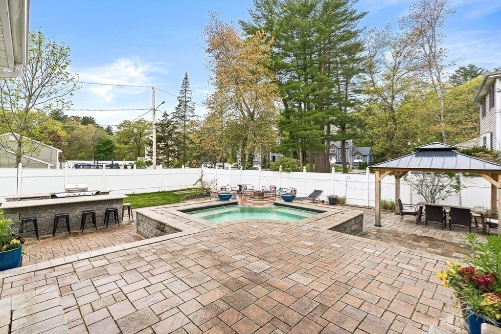 54 Mcdonald Rd, Wilmington, MA Photo #25