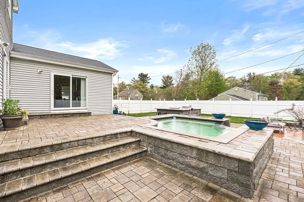 54 Mcdonald Rd, Wilmington, MA Photo #24