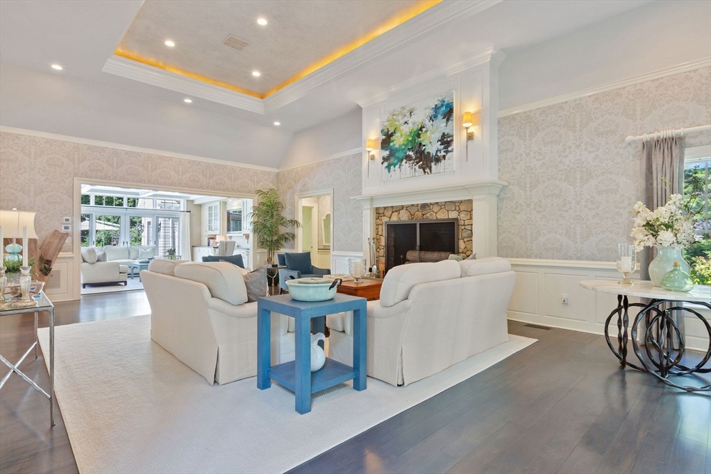 Barnstable, Massachusetts 02655, United States, 7 Bedrooms Bedrooms, ,10 BathroomsBathrooms,Residential,Active,142706