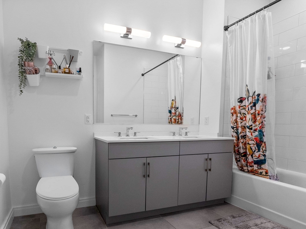 3531 Washington St 419