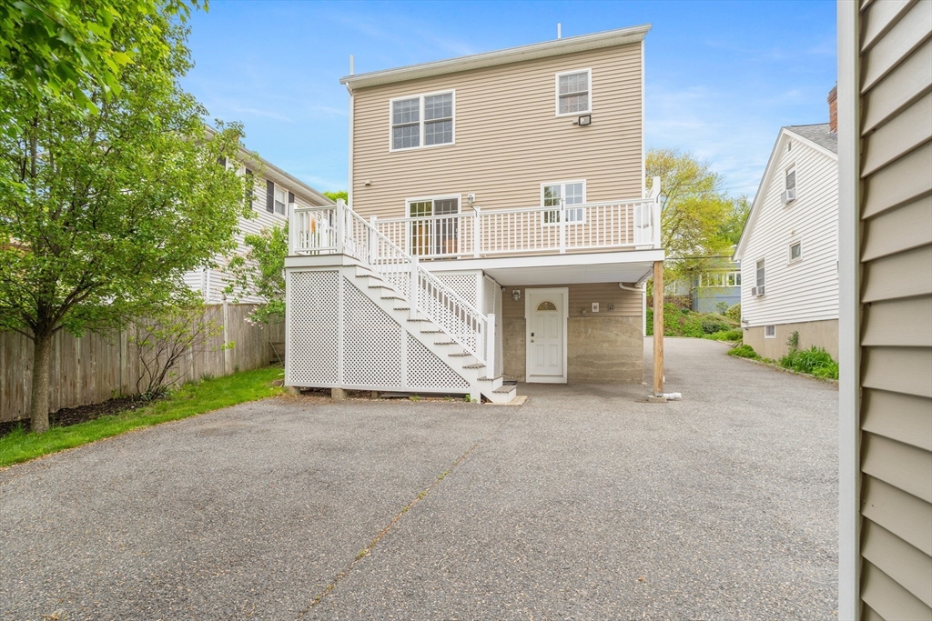 130 Gaston St