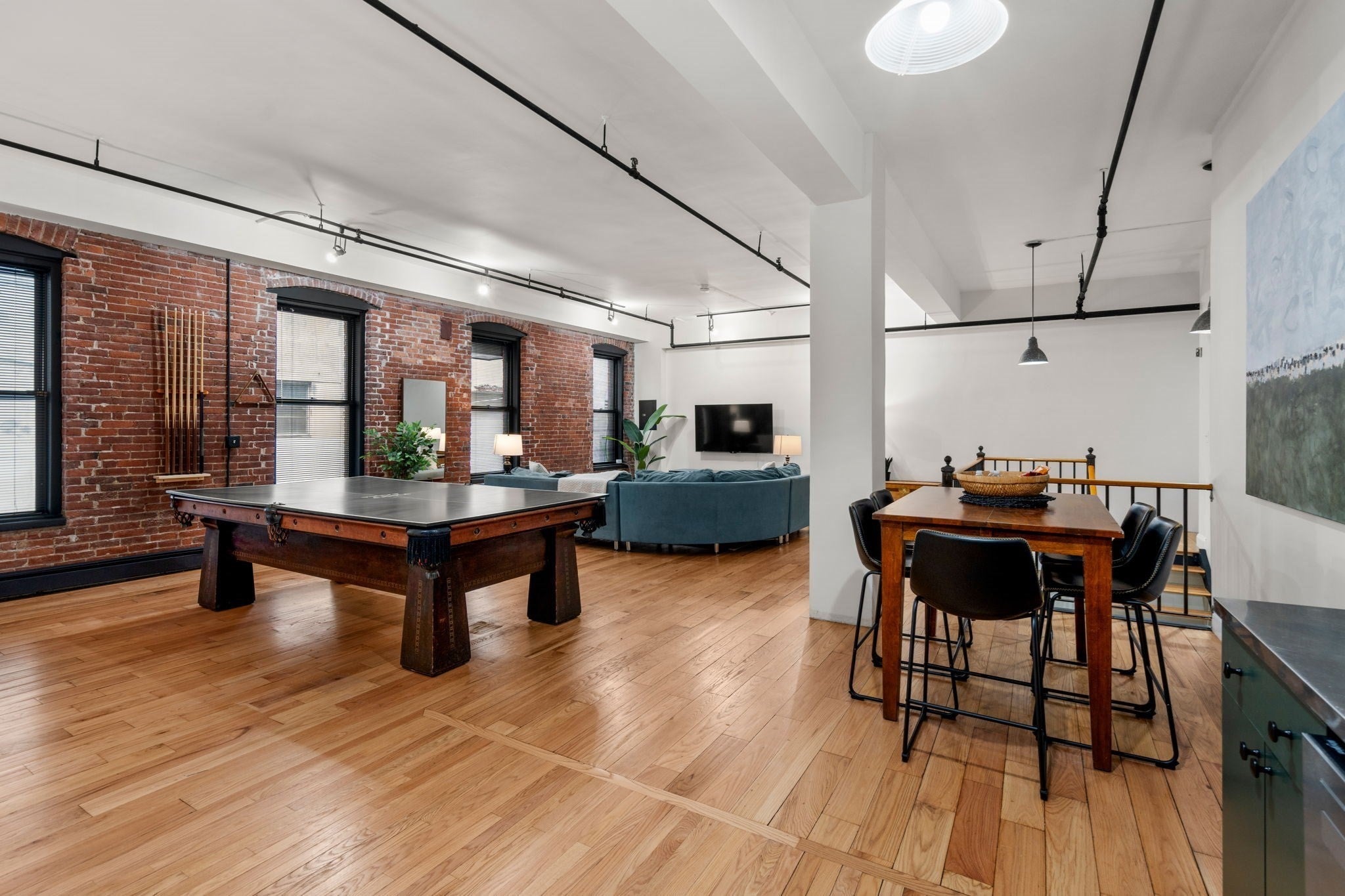 Photo of 19 Stanhope St #1C, Boston, MA