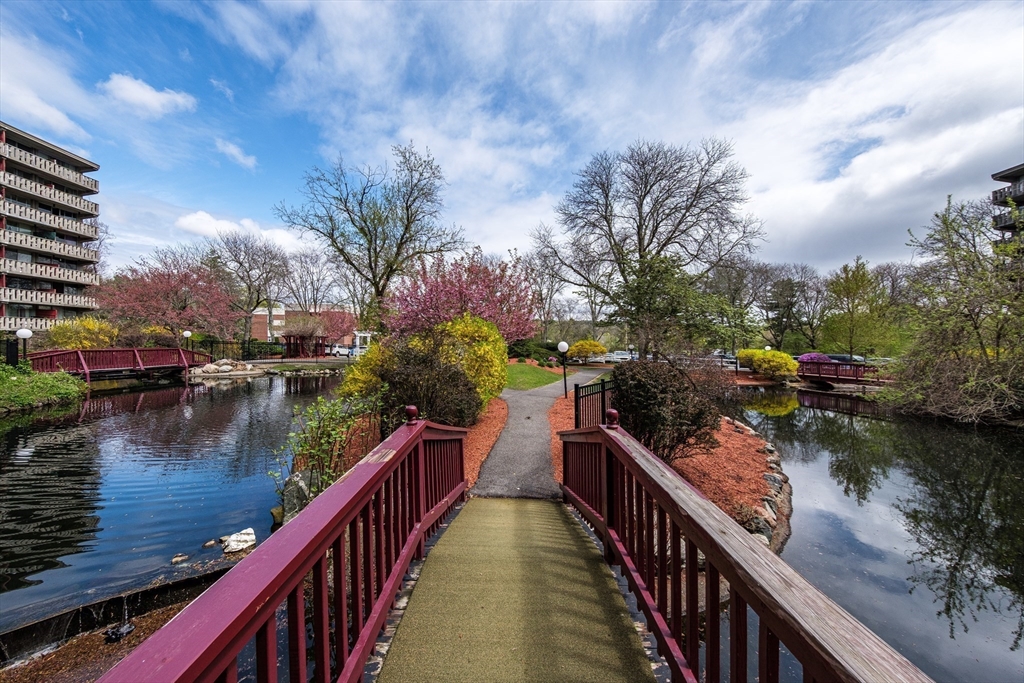 200 Swanton St 722