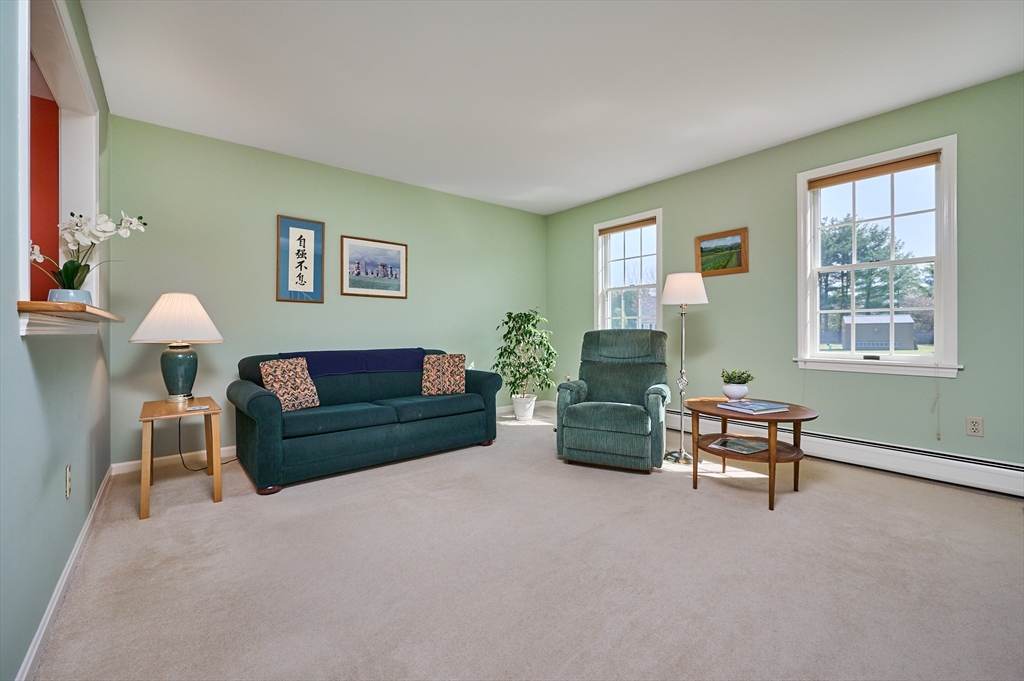 8 Valley View Lane