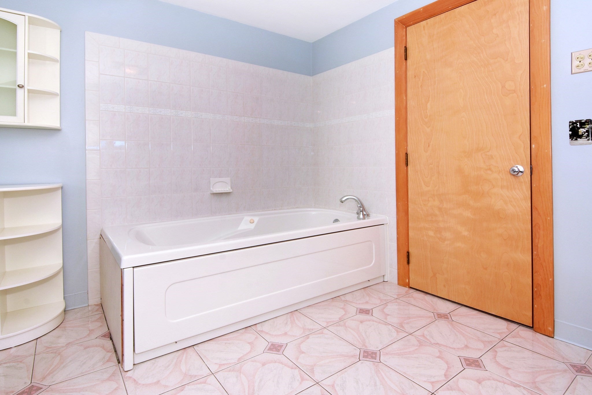 14 Broad St, Danvers, MA Photo #29