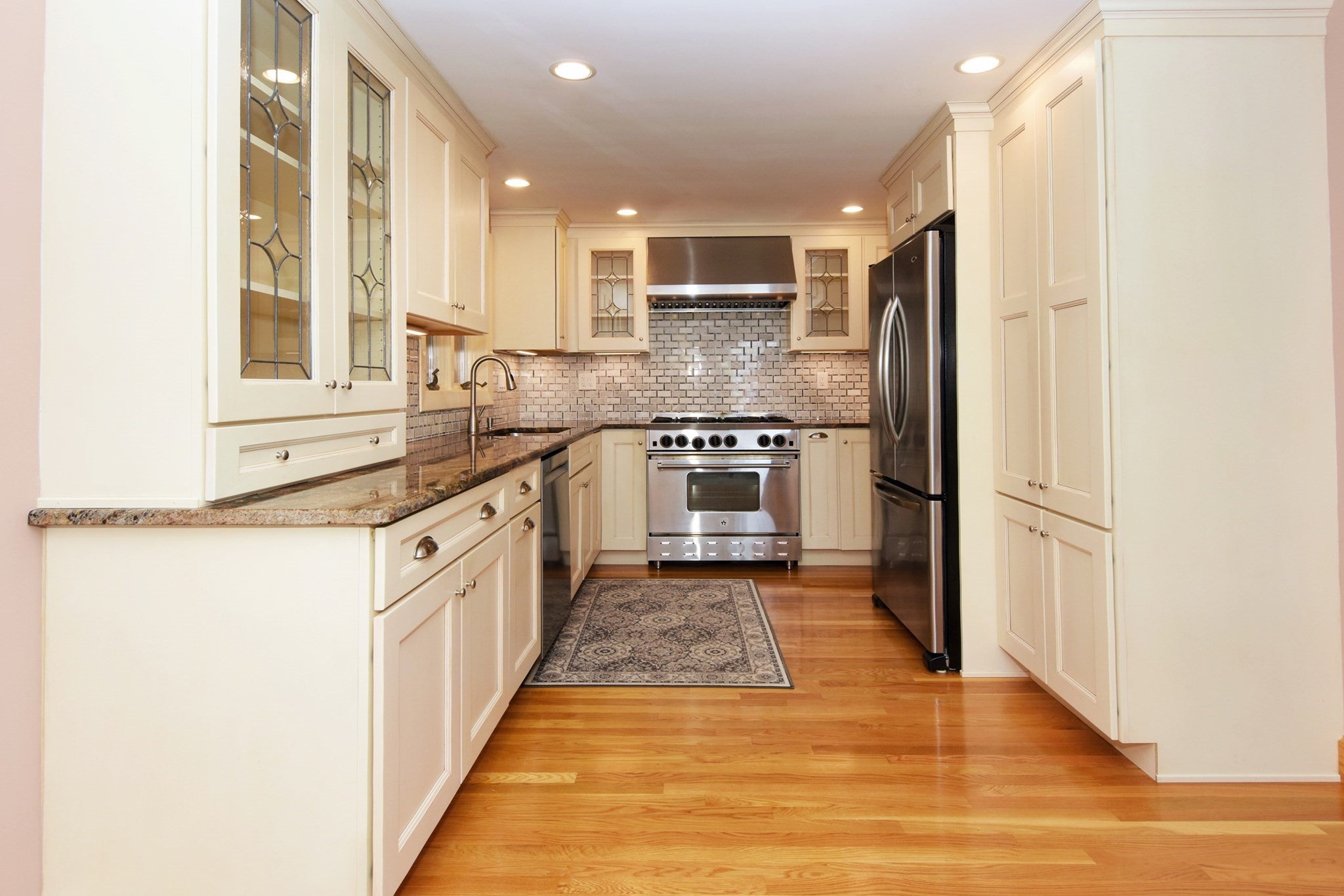 14 Broad St, Danvers, MA Photo #4