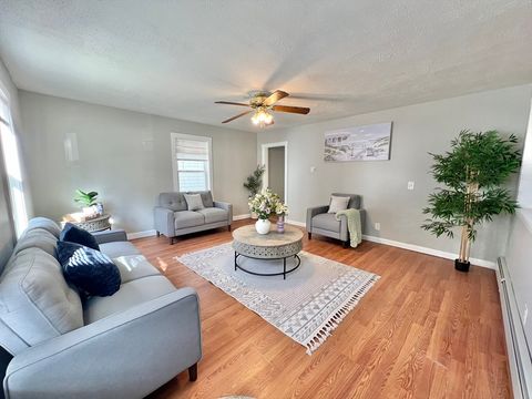 38 Hazel St Fitchburg MA 01420