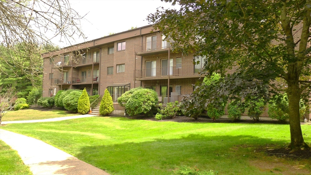 8 Ledgewood Way 17