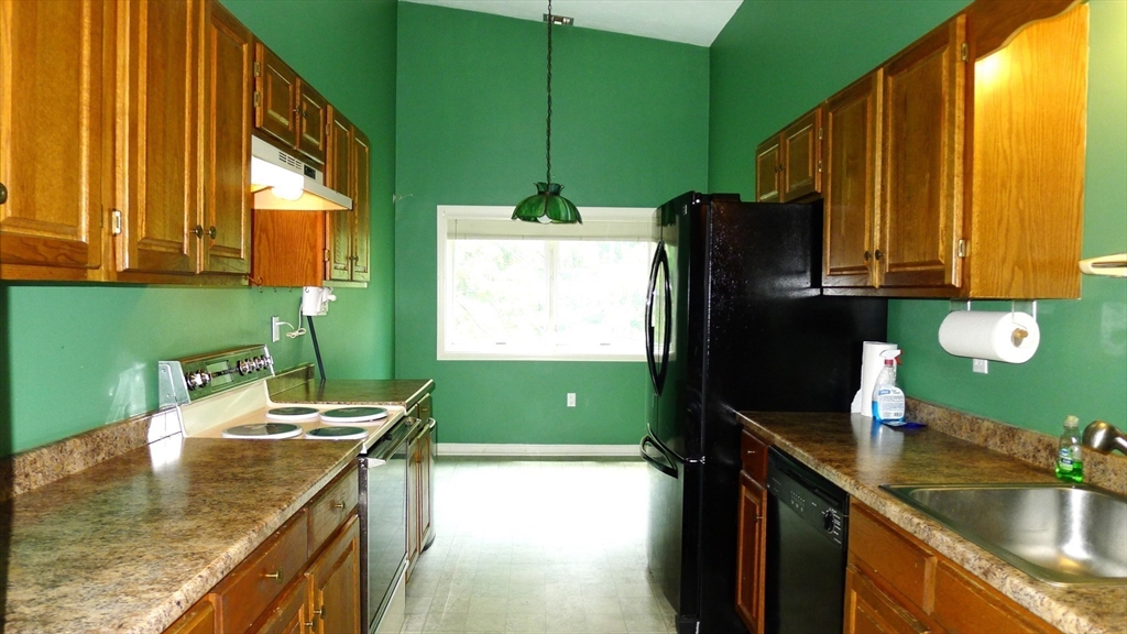 8 Ledgewood Way 17