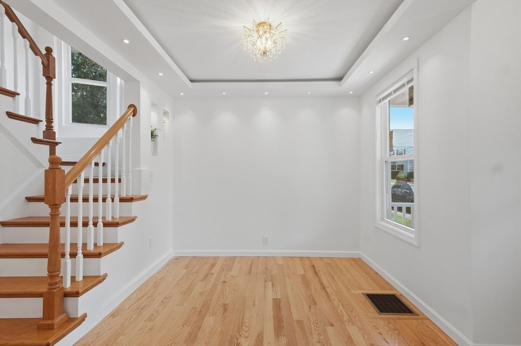 46 Sheridan St, Haverhill, MA, 46 Sheridan St, Haverhill, MA Photo #6
