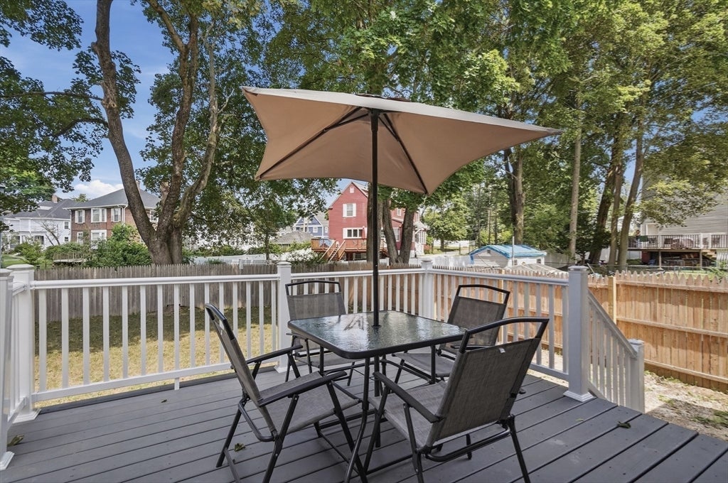 46 Sheridan St, Haverhill, MA, 46 Sheridan St, Haverhill, MA Photo #30