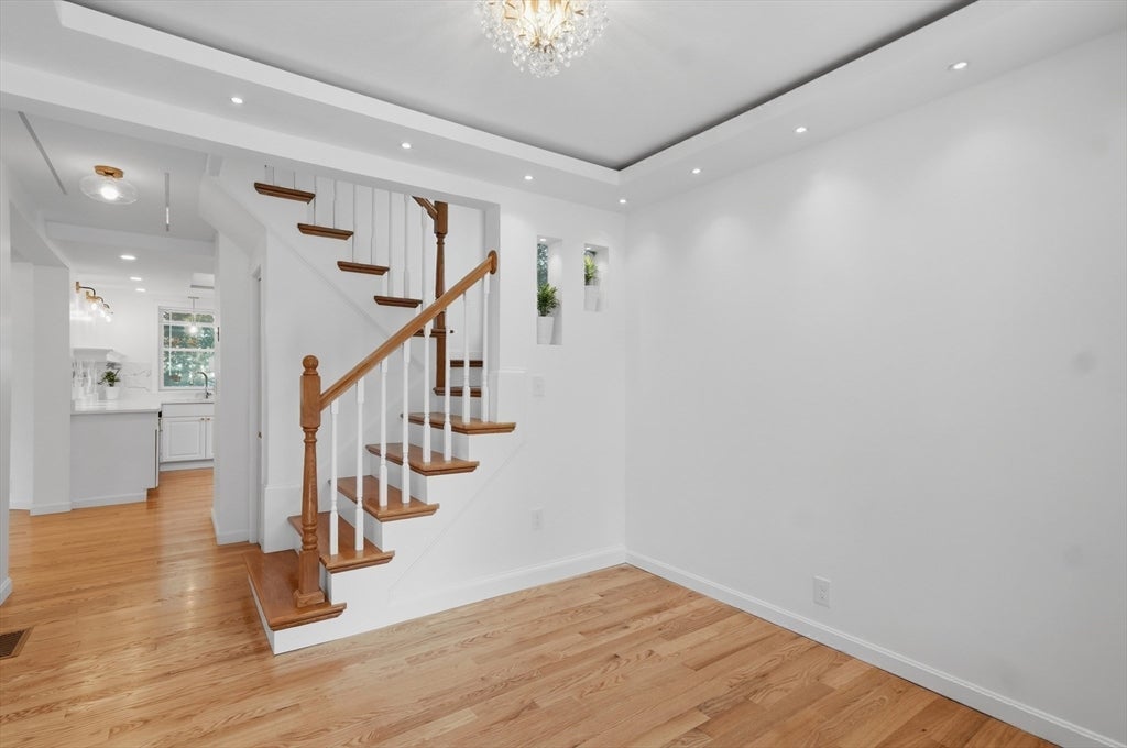 46 Sheridan St, Haverhill, MA, 46 Sheridan St, Haverhill, MA Photo #19