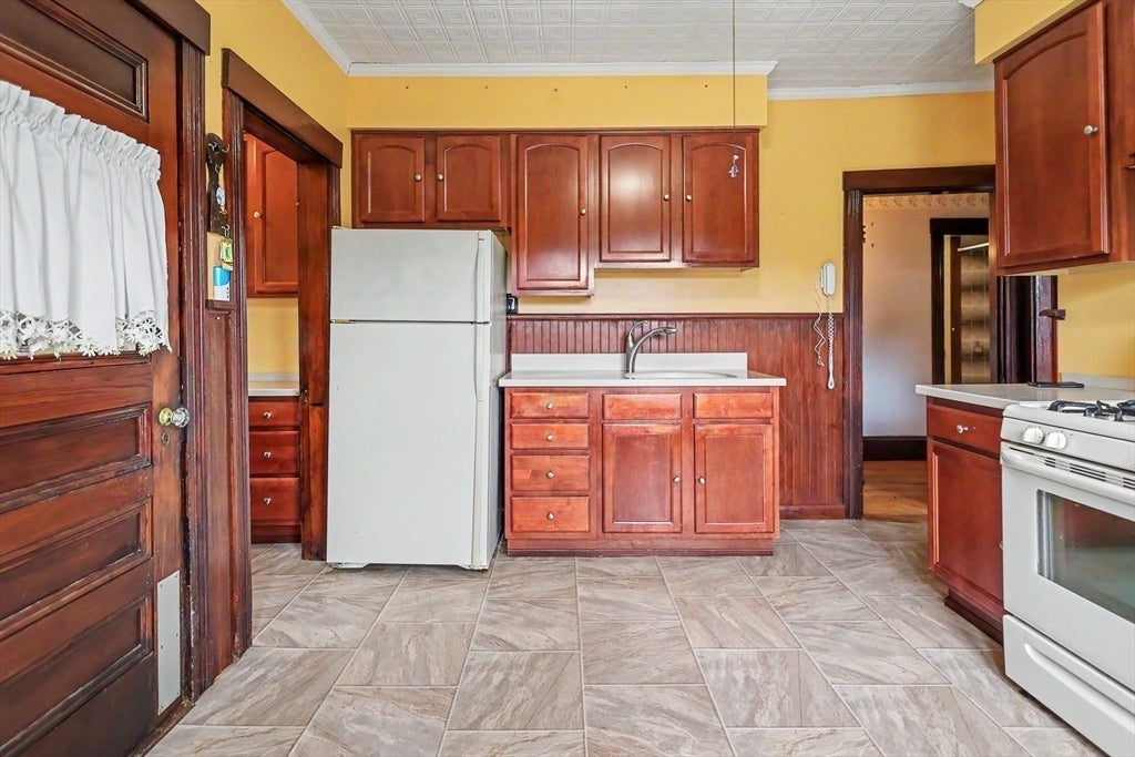 226 Rosemont ST, Haverhill, MA, 226 Rosemont ST, Haverhill, MA Photo #10