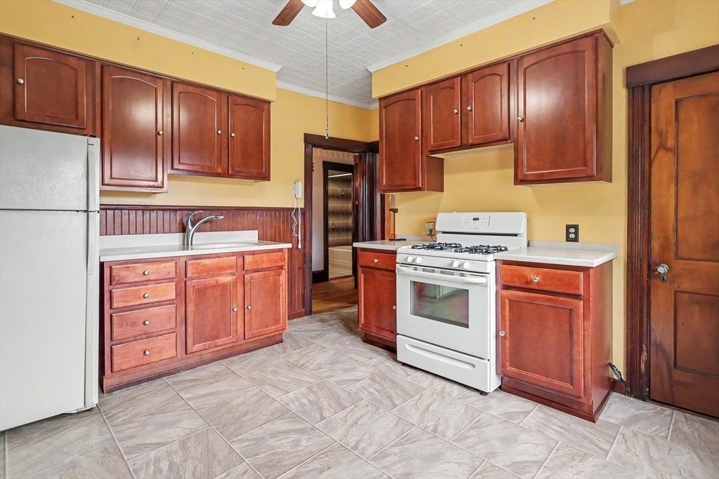 226 Rosemont ST, Haverhill, MA, 226 Rosemont ST, Haverhill, MA Photo #12