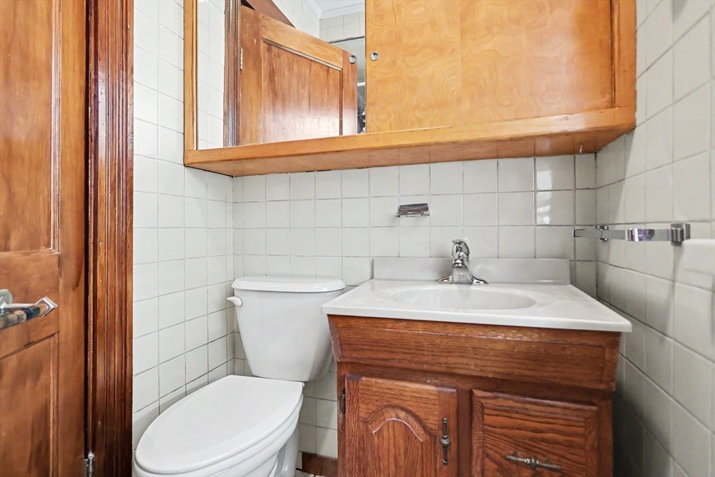 226 Rosemont ST, Haverhill, MA, 226 Rosemont ST, Haverhill, MA Photo #16