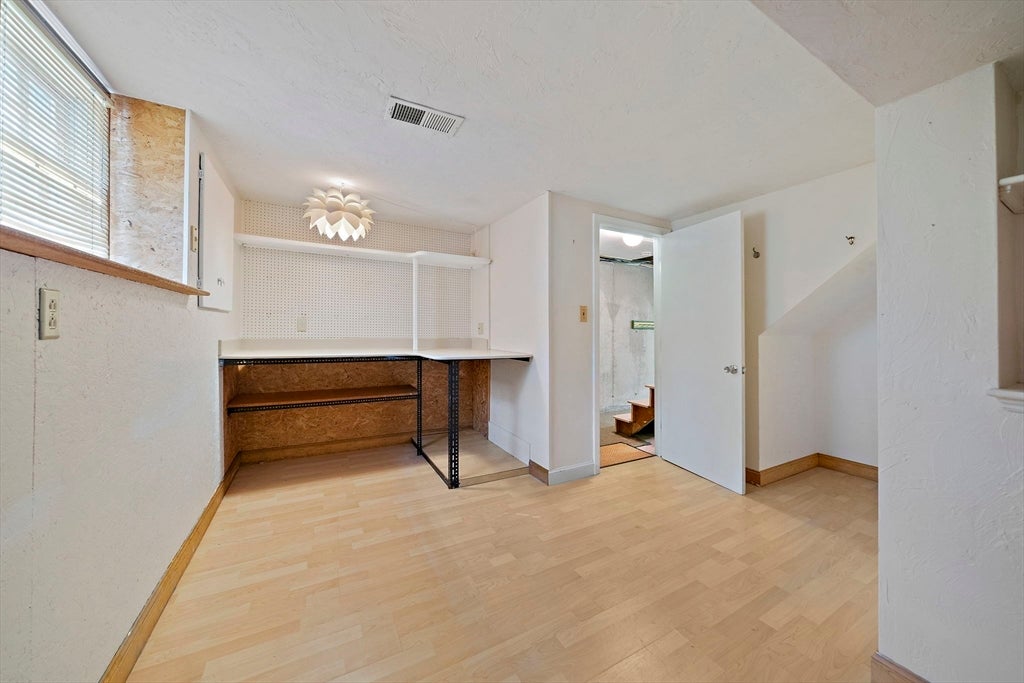36 Concord St, Brockton, MA, 36 Concord St, Brockton, MA Photo #22