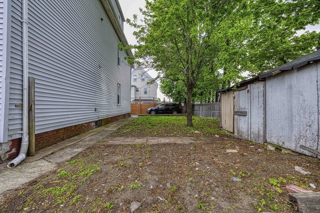 10 Main Street Pl