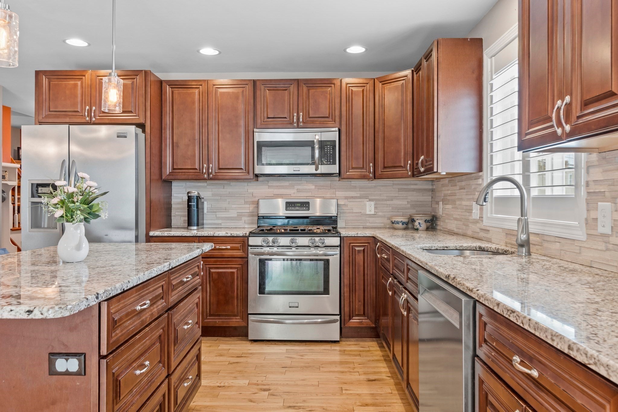 494 Hilldale Avenue #494, Haverhill, MA, 494 Hilldale Avenue #494, Haverhill, MA Photo #7