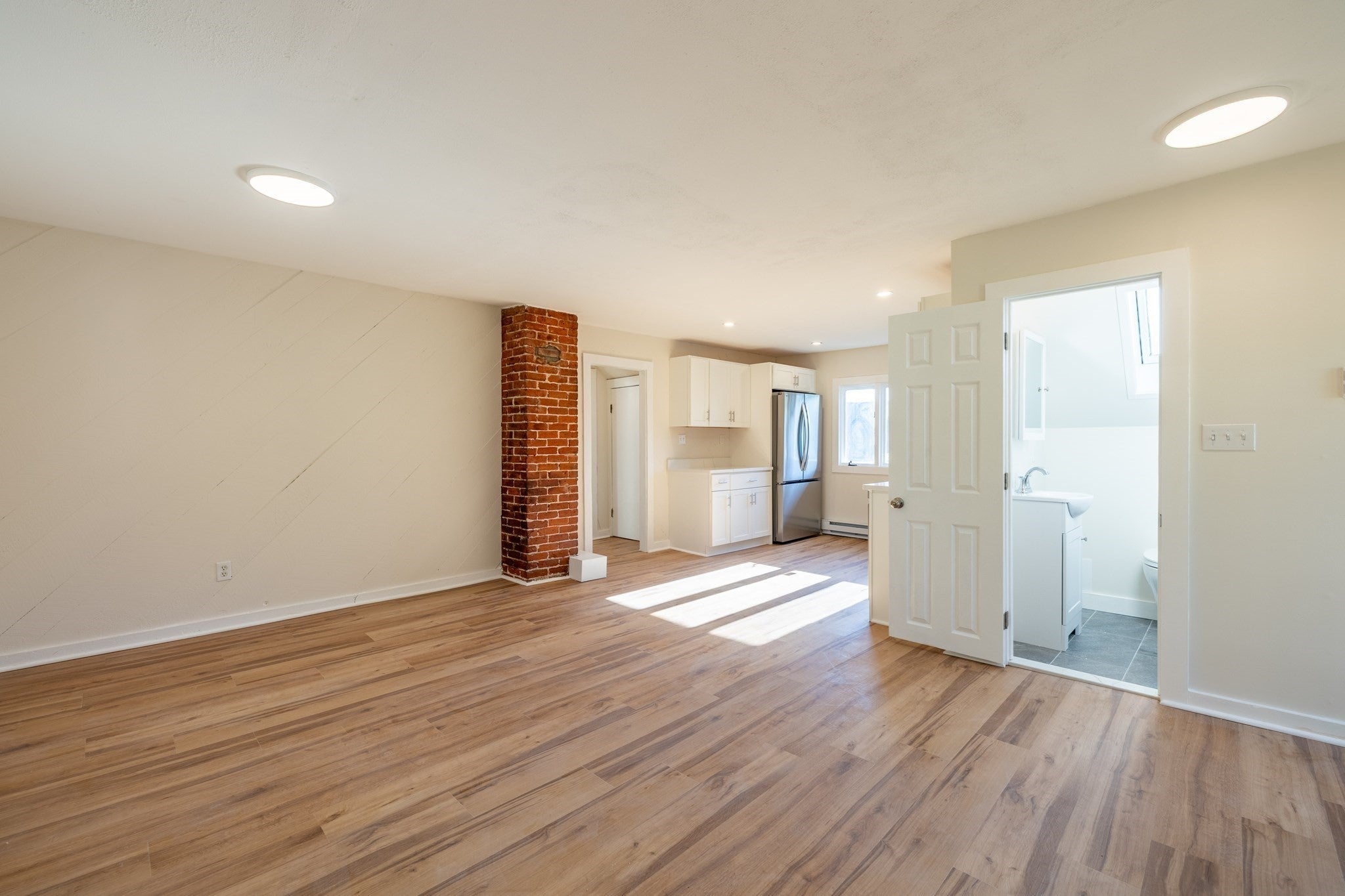 365 Whiting Avenue #3, Dedham, MA, 365 Whiting Avenue #3, Dedham, MA Photo #5