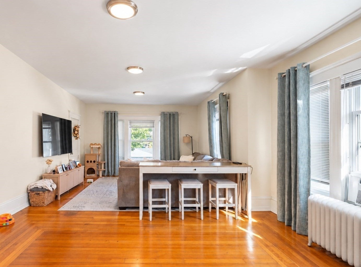 Photo of 6 Grove St, New Bedford, MA