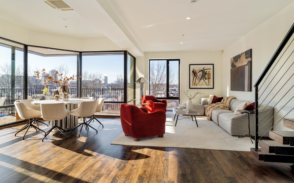 100 Pacific Street 10