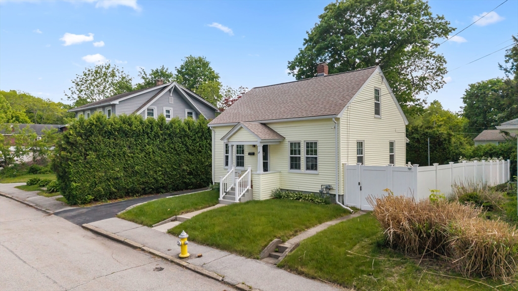 28 Spring St